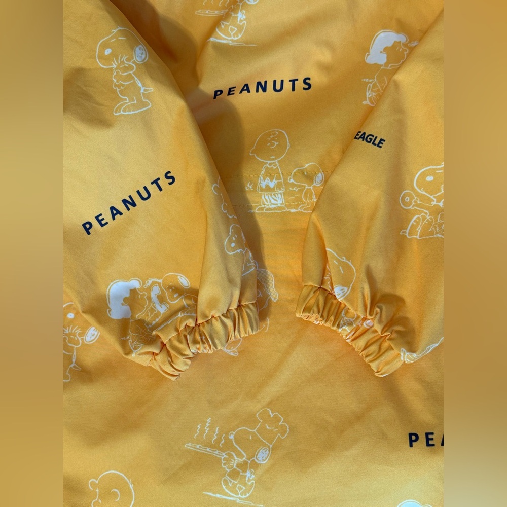 Peanuts Yellow Raincoat for Kids - Picture 5 of 11